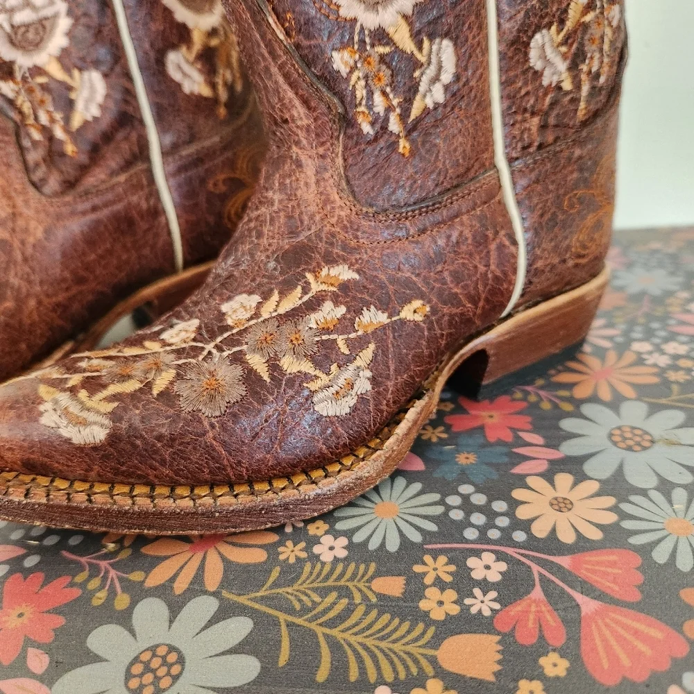 Macie Bean Kids Cowboy Boots